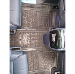 Коврики в салон резиновые Zeekr 9X 2-3ряд из 2-х частей Avto-Gumm