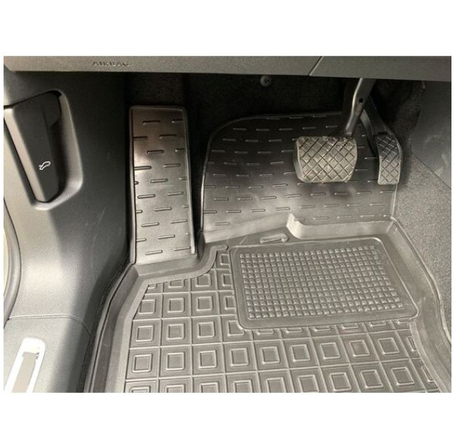 Килимки в салон гумові VW Tiguan 2015 Avto-Gumm