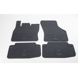 Коврики в салон резиновые Skoda Octavia A7 2013-2020/VW Golf 7/Seat Leon/Audi A3 2012 4шт Stingray Коврики в салон резиновые Skoda Octavia A7 2013-2020/VW Golf 7/Seat Leon/Audi A3 2012 4шт Stingray