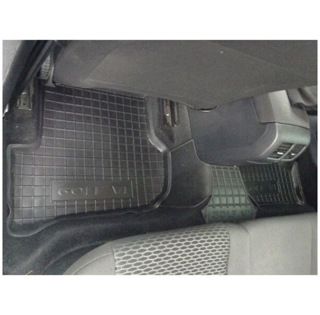 Килимки в салон гумові VW Golf 5 2003-2009/Golf 6 2009 Avto-Gumm